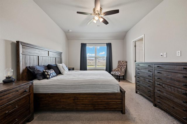 204 Lambert ST, Leander, TX 78641