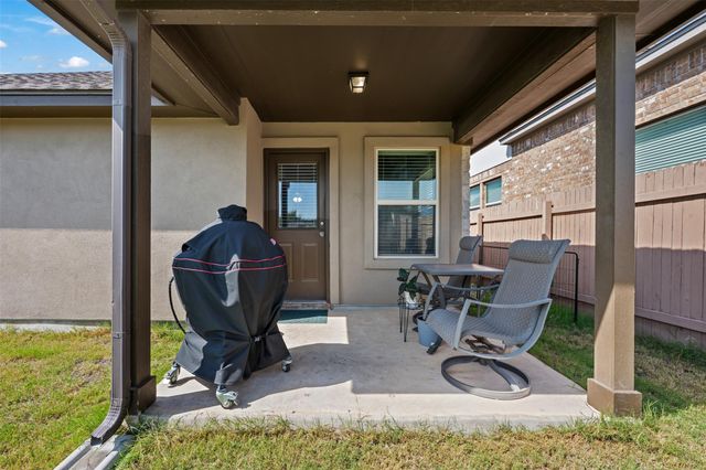 204 Lambert ST, Leander, TX 78641