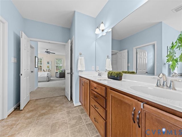 1663 Centerville Parke Ln, Manakin Sabot, VA 23103