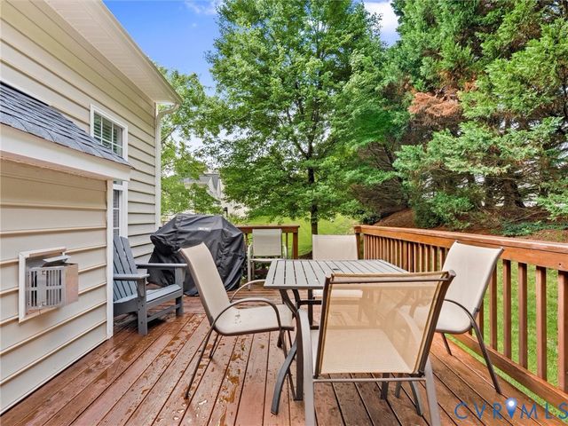 1663 Centerville Parke Ln, Manakin Sabot, VA 23103