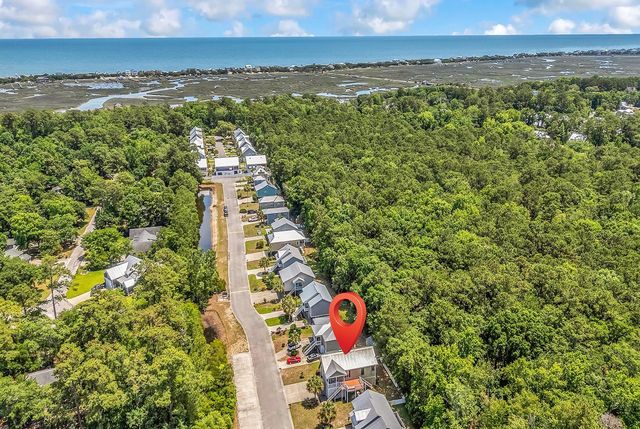 144 Crane Dr., Pawleys Island, SC 29585