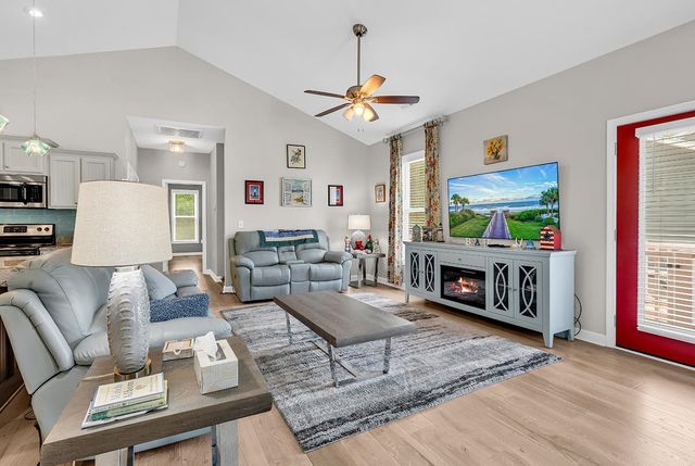 144 Crane Dr., Pawleys Island, SC 29585