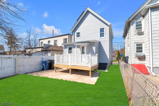 829 S 2Nd St, Plainfield City, NJ 07063