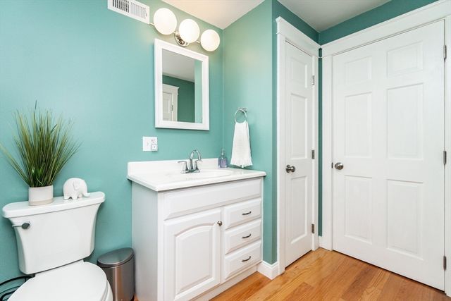 222 Harris St, Taunton, MA 02780