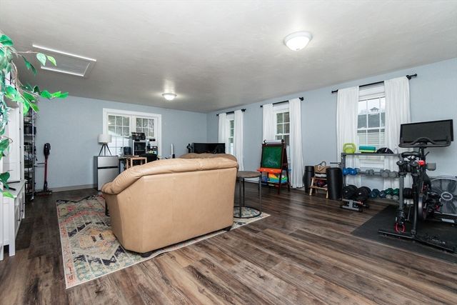 222 Harris St, Taunton, MA 02780