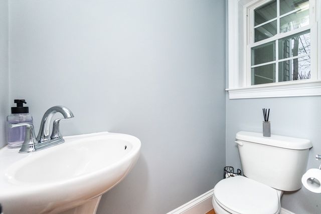 222 Harris St, Taunton, MA 02780