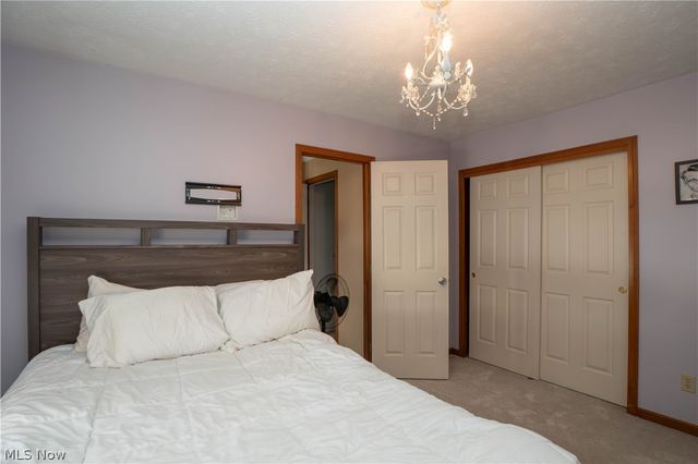 4839 Pond Drive NW, North Canton, OH 44720