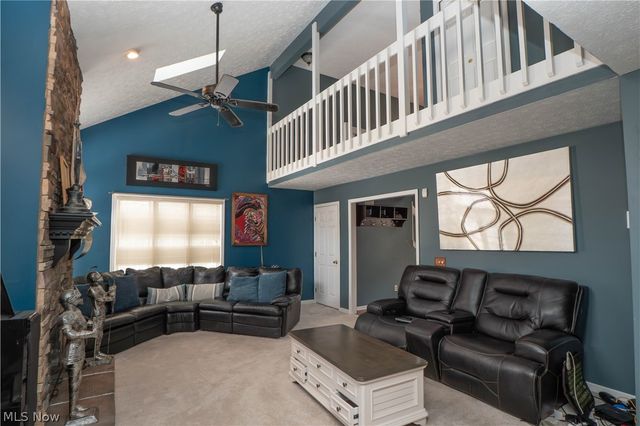 4839 Pond Drive NW, North Canton, OH 44720