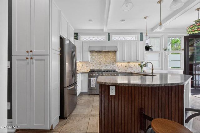 65 Manning Boulevard, Albany, NY 12203