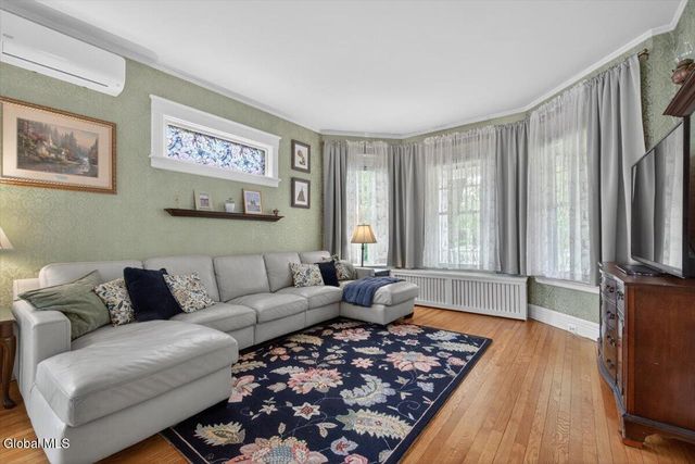 65 Manning Boulevard, Albany, NY 12203