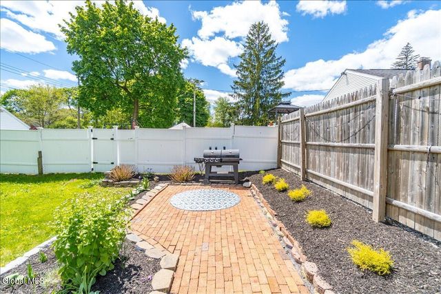 65 Manning Boulevard, Albany, NY 12203