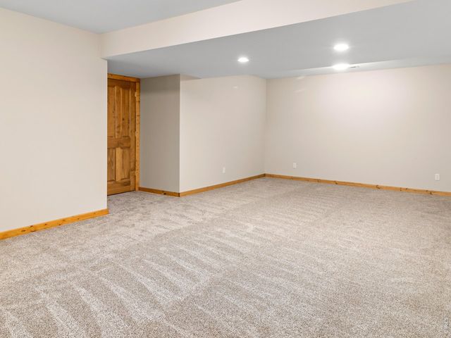 1431 S Saint Vrain Ave B, Estes Park, CO 80517