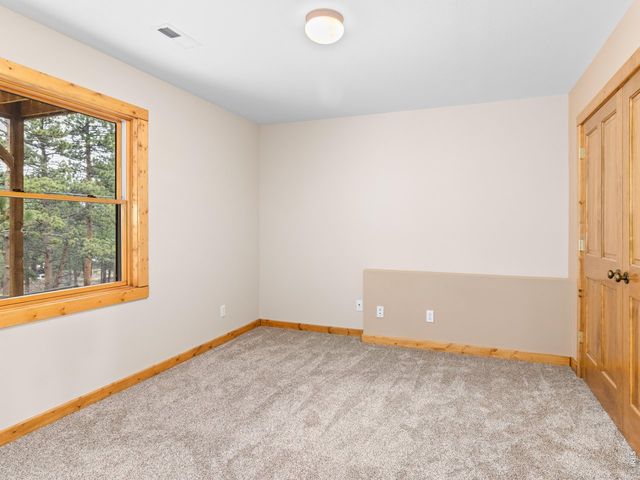 1431 S Saint Vrain Ave B, Estes Park, CO 80517