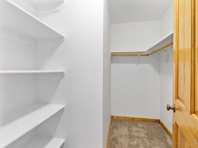 1431 S Saint Vrain Ave B, Estes Park, CO 80517