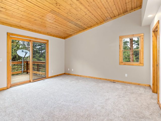 1431 S Saint Vrain Ave B, Estes Park, CO 80517