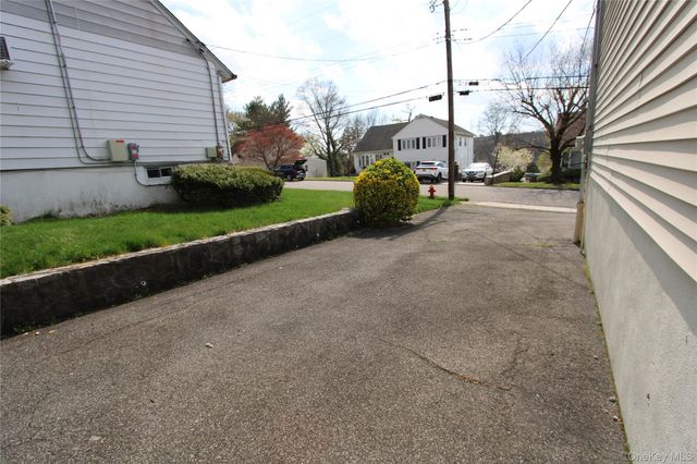 170 Pembrook Drive, Yonkers, NY 10710