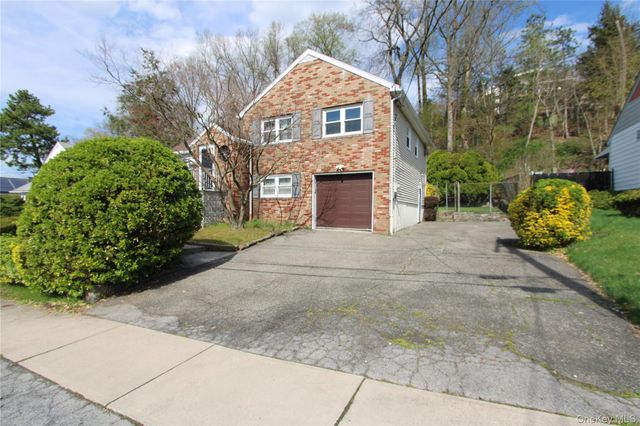 170 Pembrook Drive, Yonkers, NY 10710
