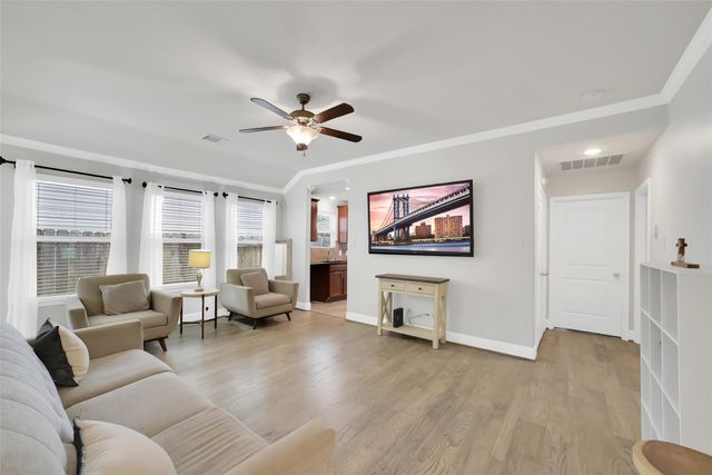 17211 Falcons Nest Landing Drive, Hockley, TX 77447
