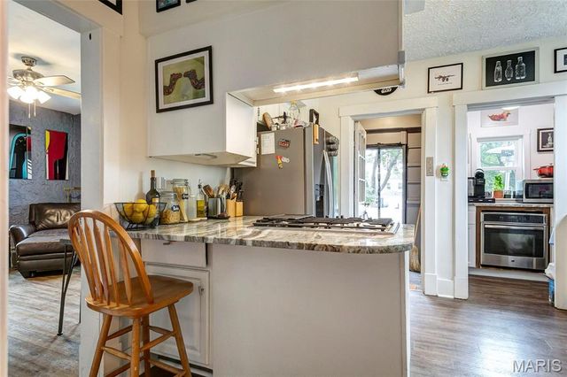 621 Houston Street, St Charles, MO 63301