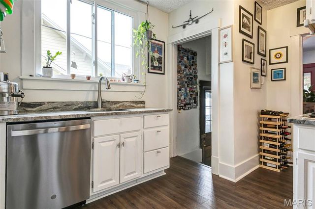 621 Houston Street, St Charles, MO 63301