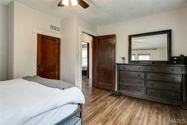 621 Houston Street, St Charles, MO 63301