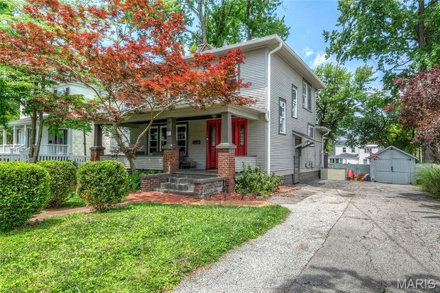 621 Houston Street, St Charles, MO 63301