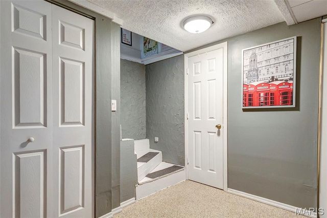 621 Houston Street, St Charles, MO 63301