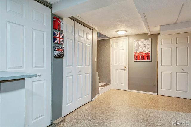 621 Houston Street, St Charles, MO 63301
