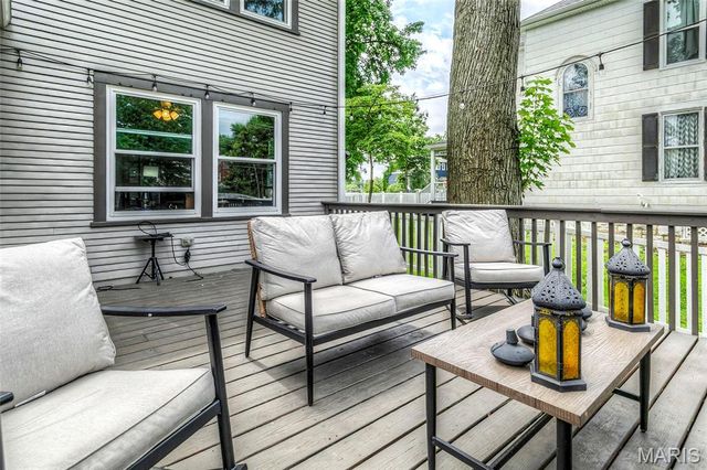 621 Houston Street, St Charles, MO 63301