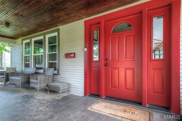 621 Houston Street, St Charles, MO 63301