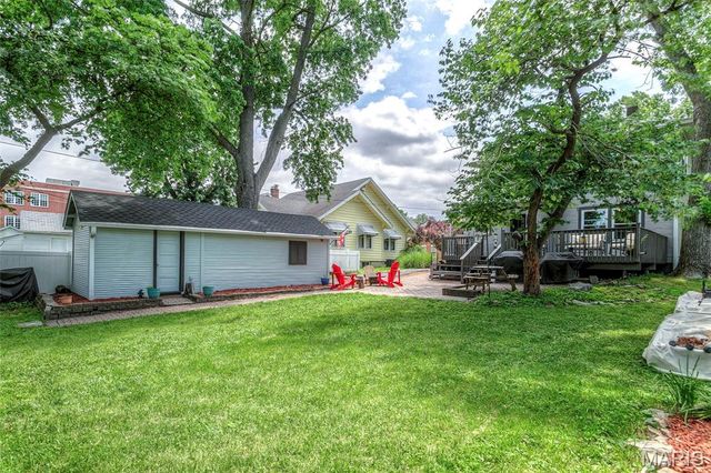 621 Houston Street, St Charles, MO 63301