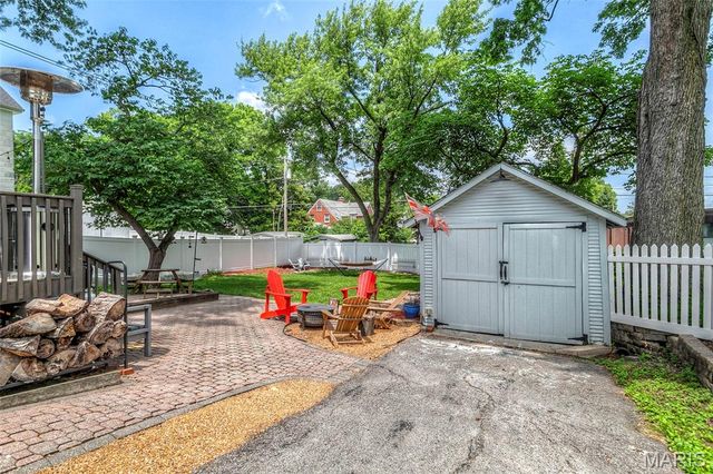 621 Houston Street, St Charles, MO 63301