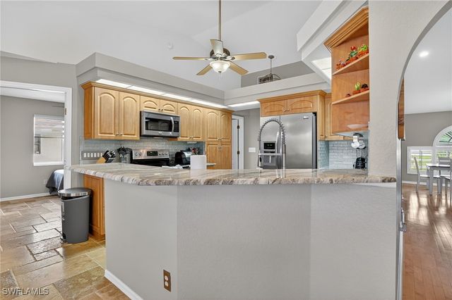 1215 SE 21st ST, Cape Coral, FL 33990