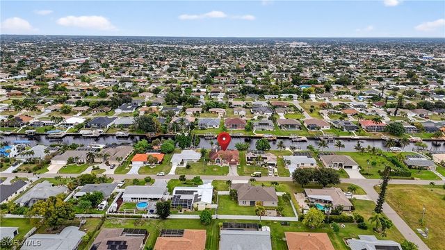 1215 SE 21st ST, Cape Coral, FL 33990