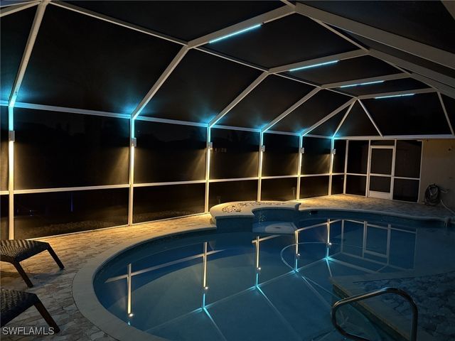 1215 SE 21st ST, Cape Coral, FL 33990