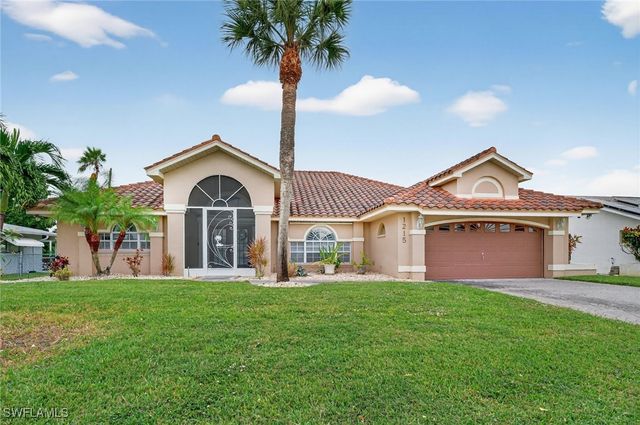 1215 SE 21st ST, Cape Coral, FL 33990