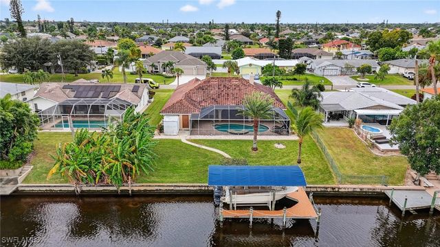 1215 SE 21st ST, Cape Coral, FL 33990