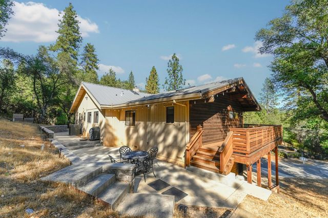 1519 Roaring Camp Rd, Murphys, CA 95247