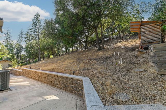 1519 Roaring Camp Rd, Murphys, CA 95247