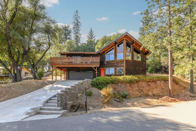 1519 Roaring Camp Rd, Murphys, CA 95247