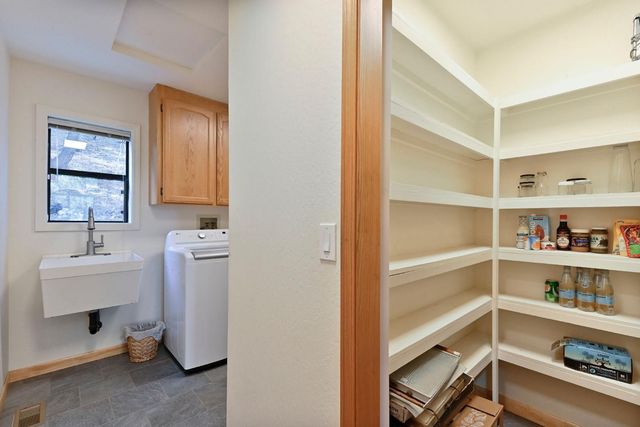 1519 Roaring Camp Rd, Murphys, CA 95247