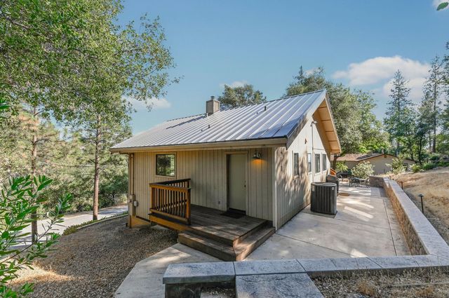 1519 Roaring Camp Rd, Murphys, CA 95247
