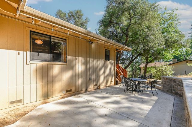 1519 Roaring Camp Rd, Murphys, CA 95247