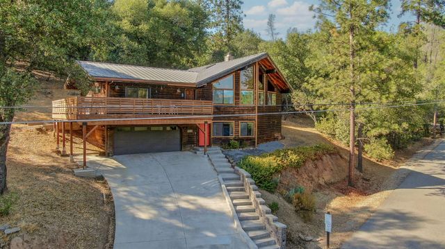 1519 Roaring Camp Rd, Murphys, CA 95247