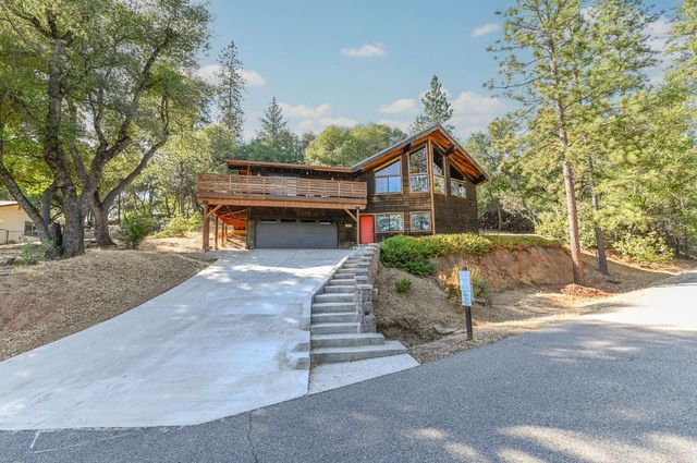 1519 Roaring Camp Rd, Murphys, CA 95247
