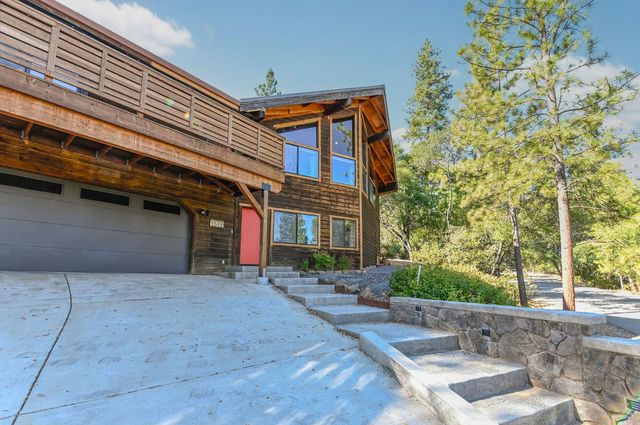 1519 Roaring Camp Rd, Murphys, CA 95247