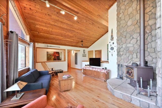 1519 Roaring Camp Rd, Murphys, CA 95247