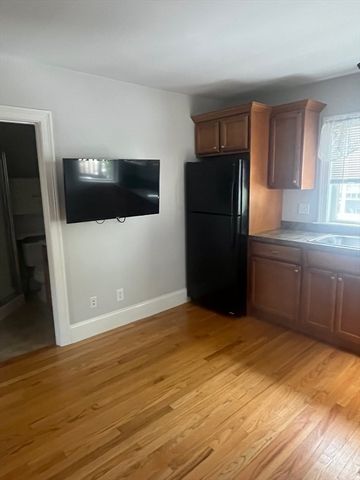 164 Ash Street 2, Waltham, MA 02453