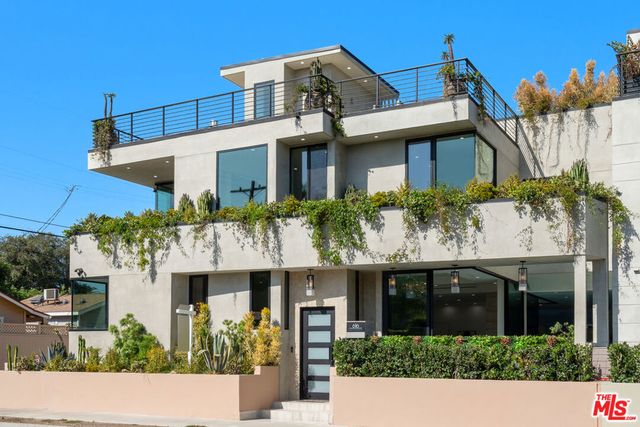 616 7th, Venice, CA 90291