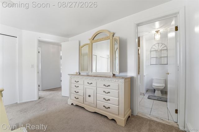 27025 Havelock Drive, Dearborn Heights, MI 48127